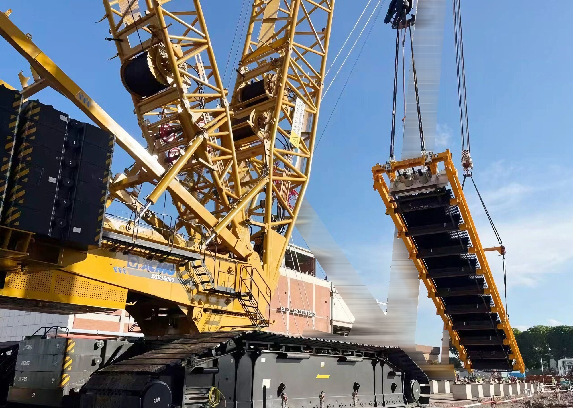 3300吨从从容容！XGC16000现身东南亚，完成海外高端市场严苛实测